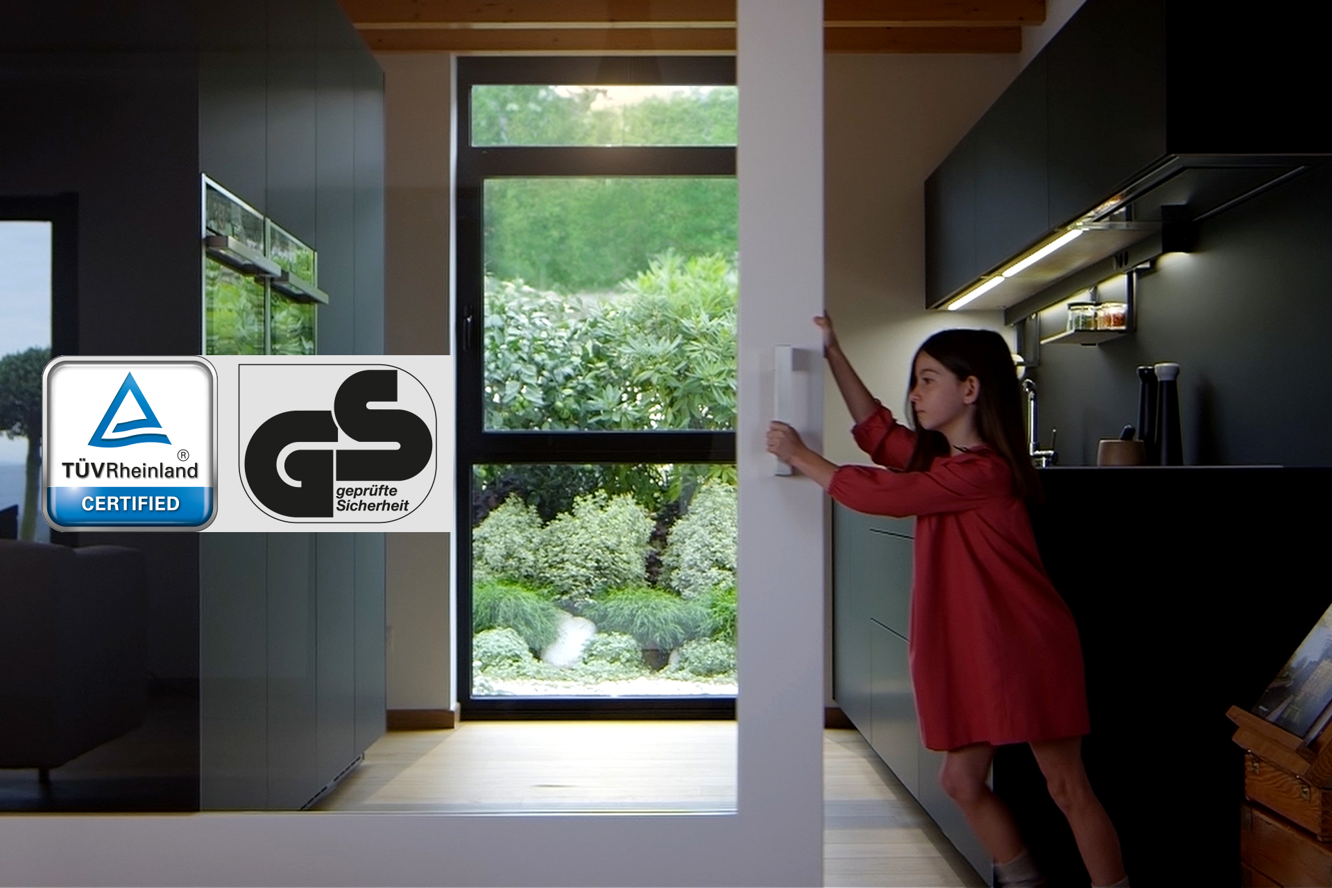 Quality controls for Santos kitchens: GS certification, safety assurance